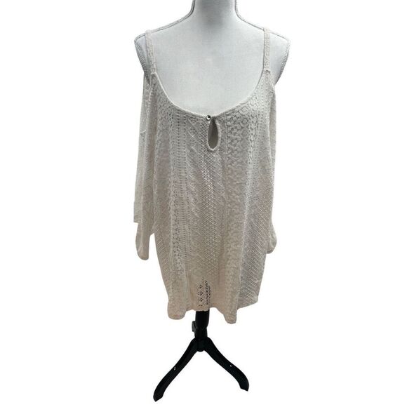 International concepts, 3/4 sleeve cold shoulder blouse size 3x - Picture 1 of 16